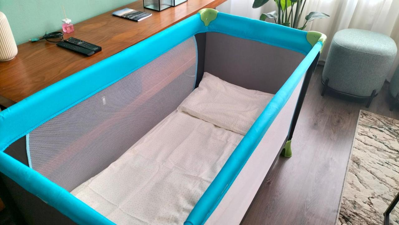 King Bed 4 People Near Basel, Switzerland, Weil Am Rhein, Loerrach, Germ'Any, Near Airport Saint-Louis (Haut-Rhin) Exterior foto